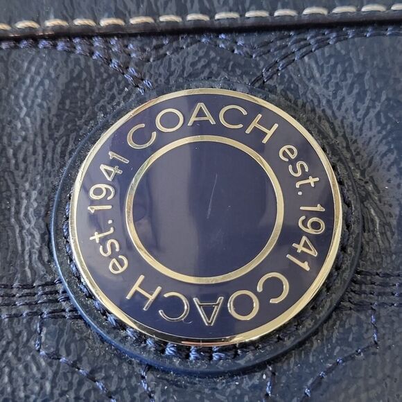 Coach Peyton Patent Leather Shoulder Tote Navy Embossed C Logo No. G1281-F19198 - Picture 4 of 15